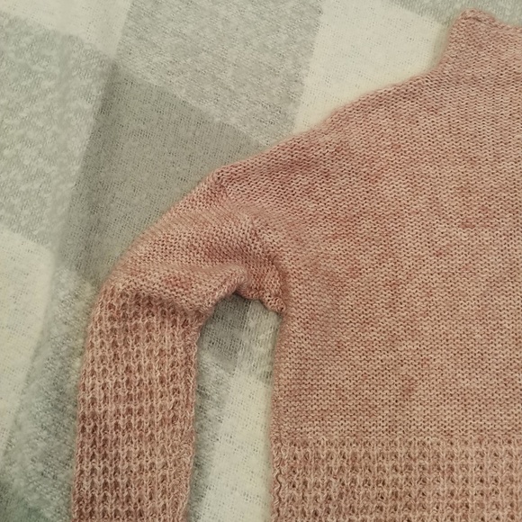 5/$25 american eagle. high neck sweater. medium - Picture 2 of 6